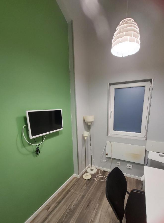 Apartment Economy And