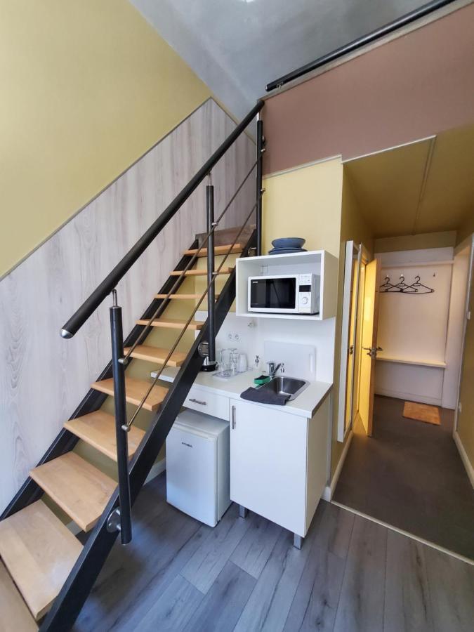 Economy And Apartment Budapest